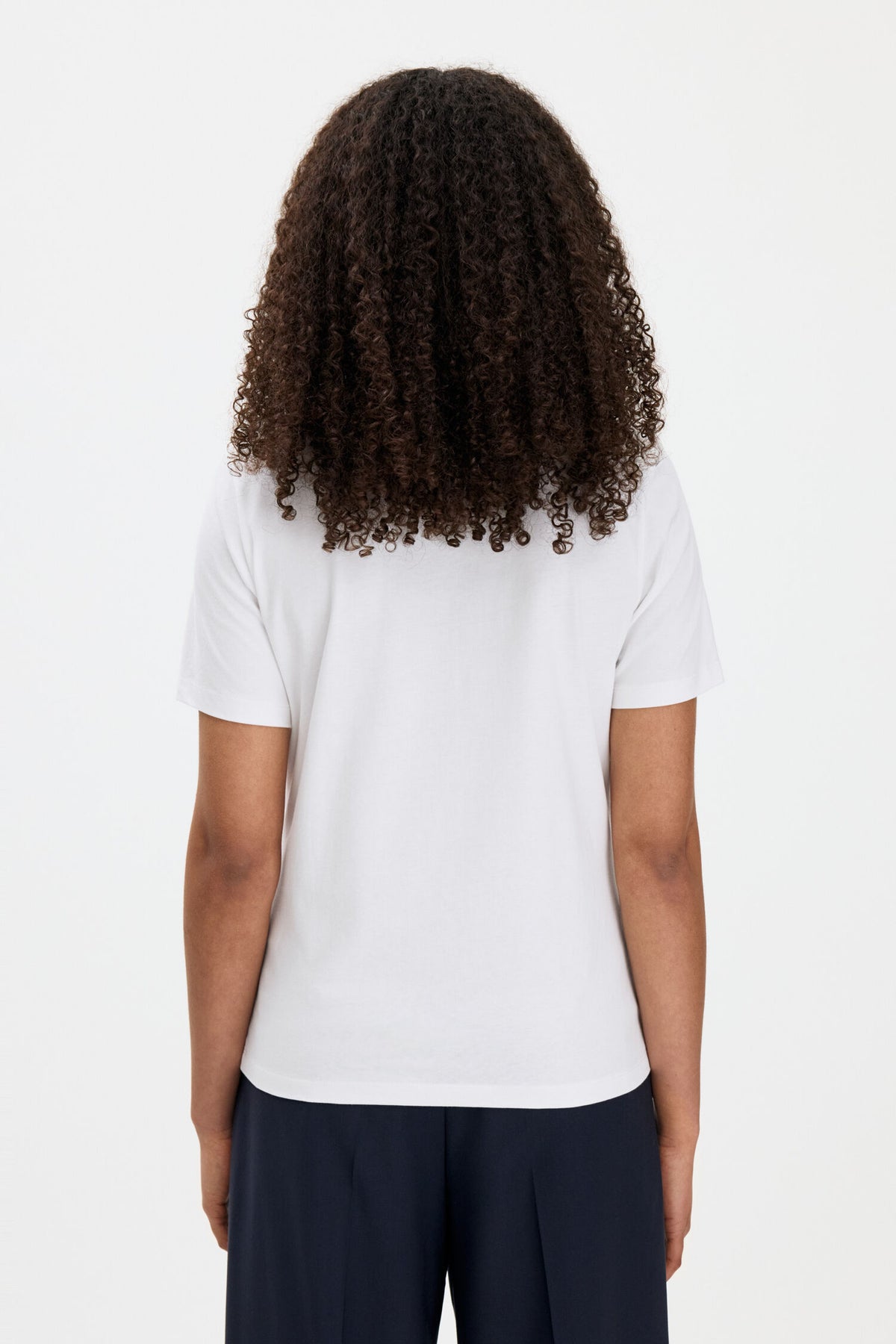 Filippa K T-shirt à col rond et col côtelé