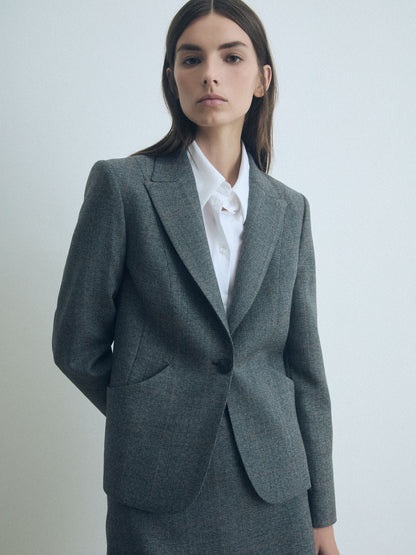 Short Fitted Jacket