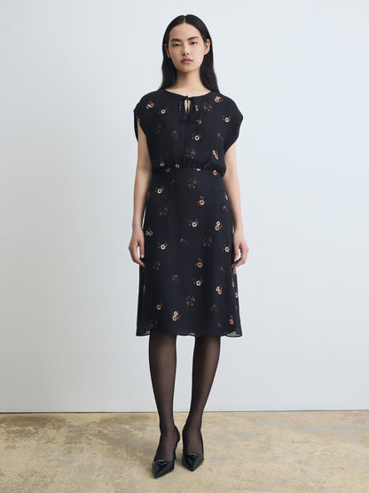 Robe Florale avec Lien à Nouer au Devant
