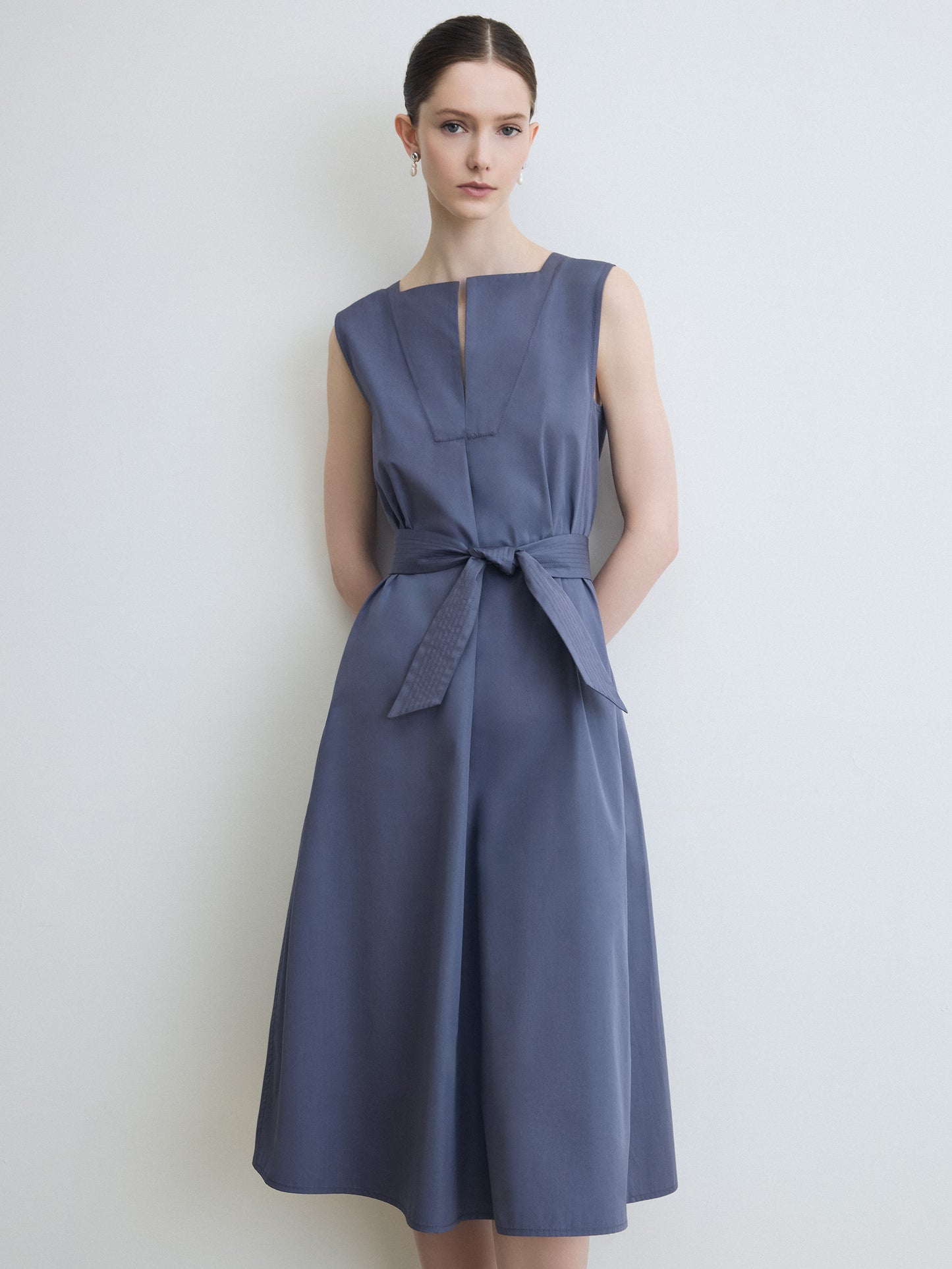 Poplin Sleeveless Trapeze Dress With Belt