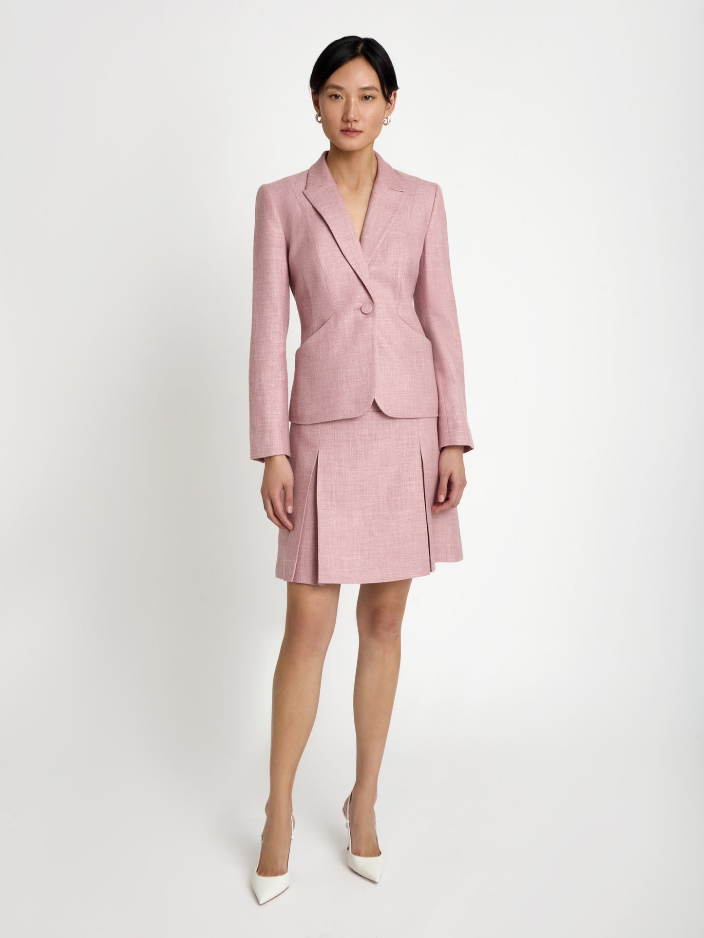 Short linen jacket
