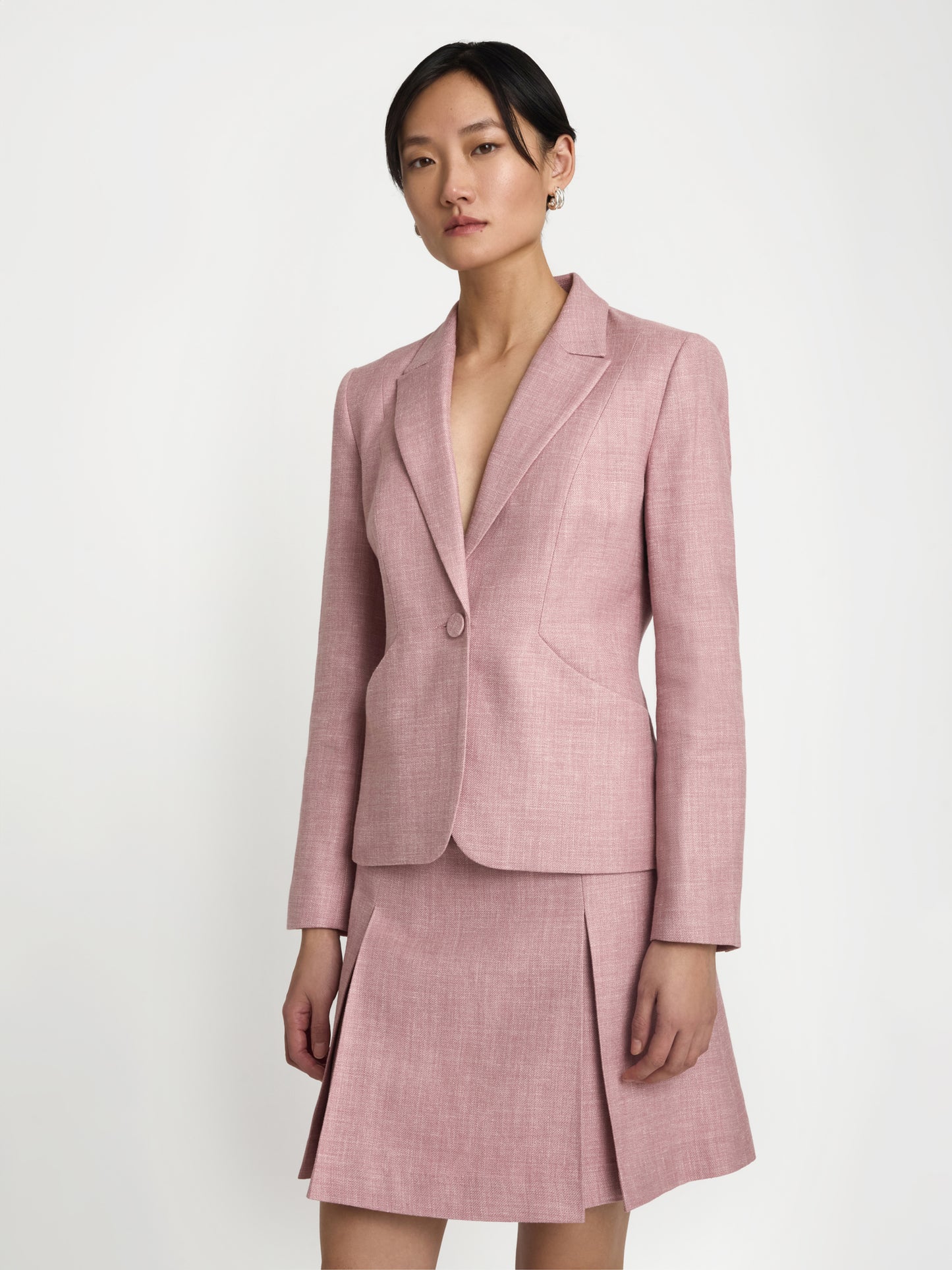 Short linen jacket