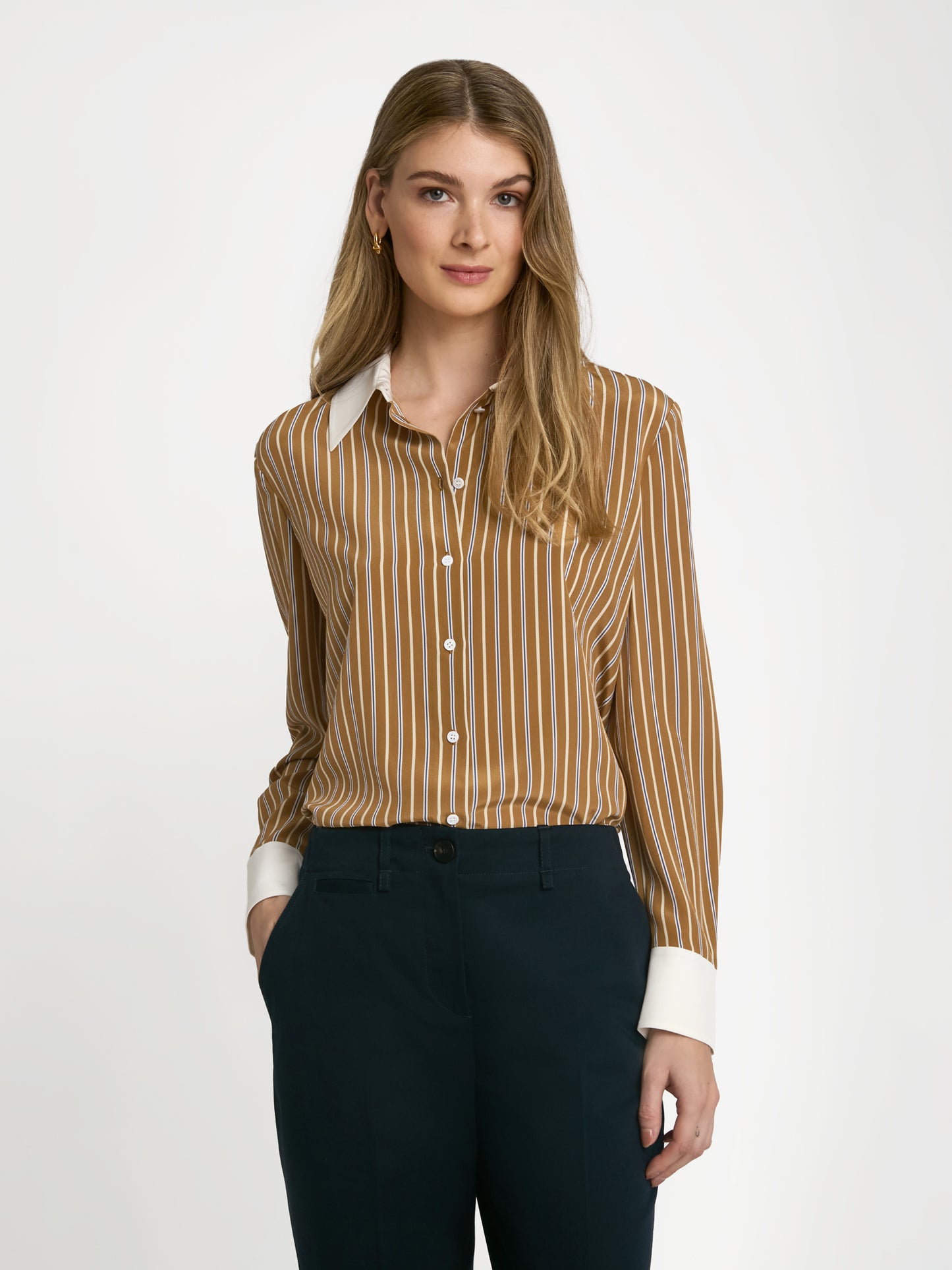 Blouse en soie rayée