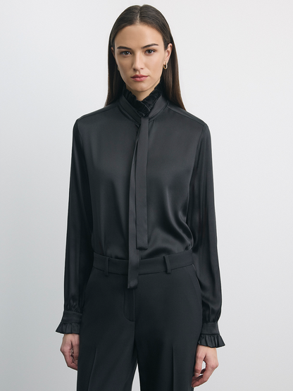 Blouse En Soie Satinée À Col Volanté